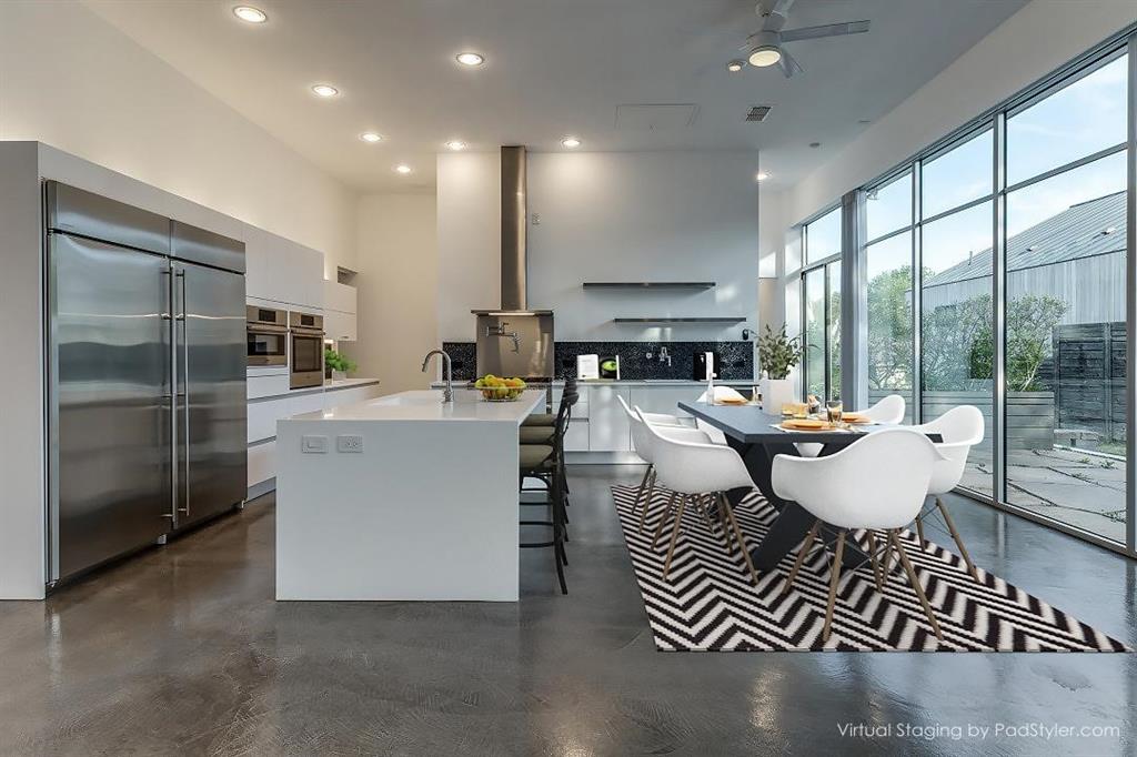 30 Vanguard Way