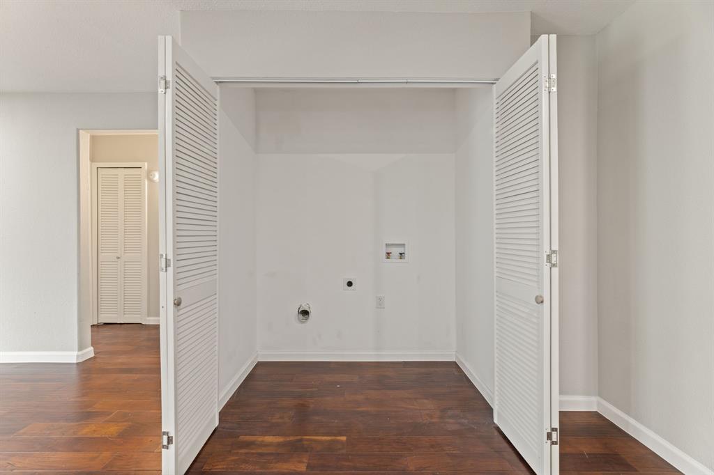 Colony 16 - Residential