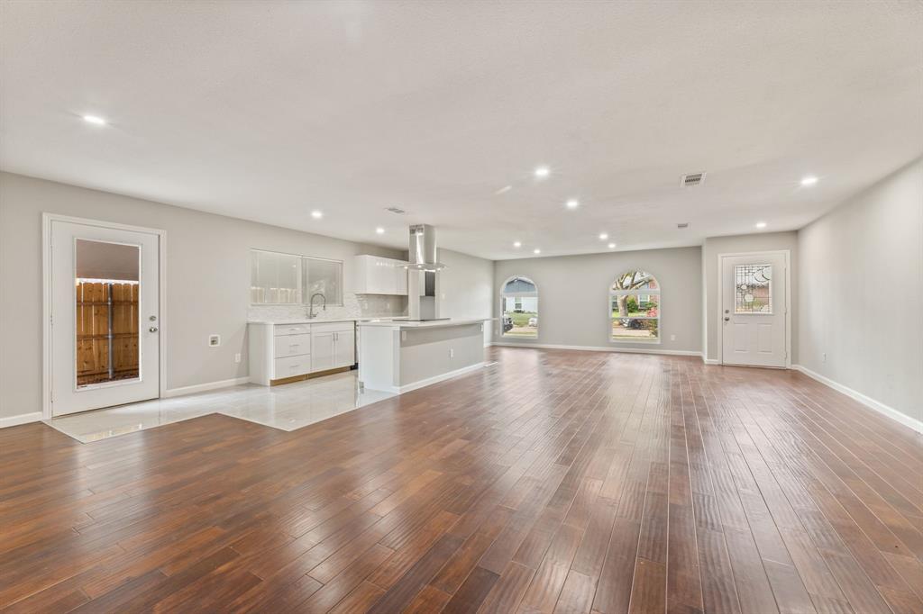 Colony 16 - Residential