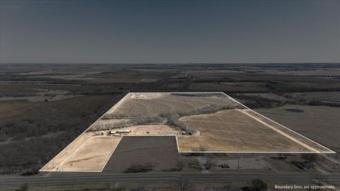 9964 State Hwy 171 Covington TX 76636