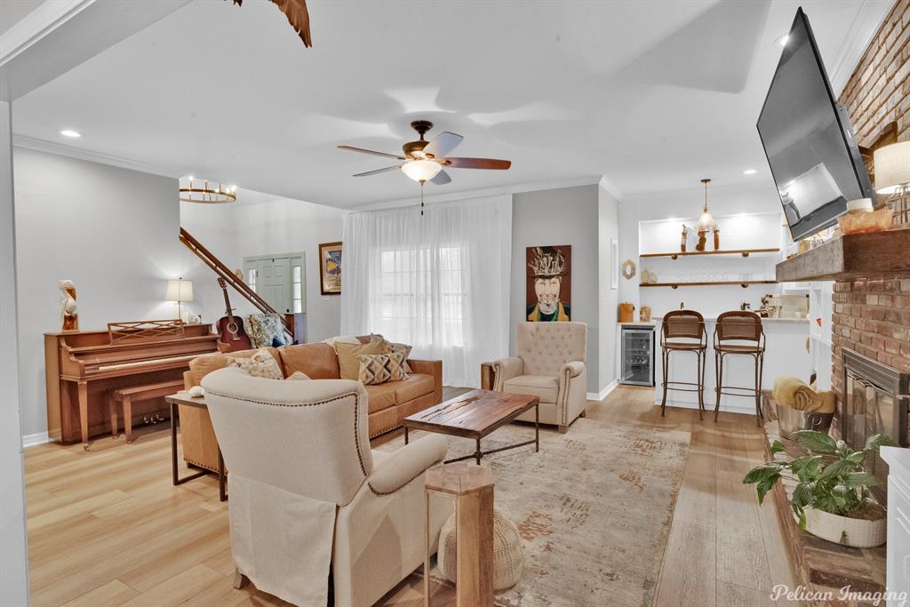 University Terrace - Residential