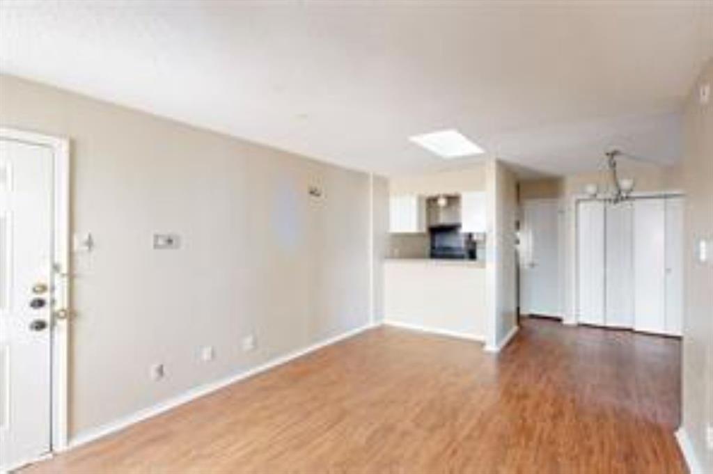 9520 Royal Lane 317