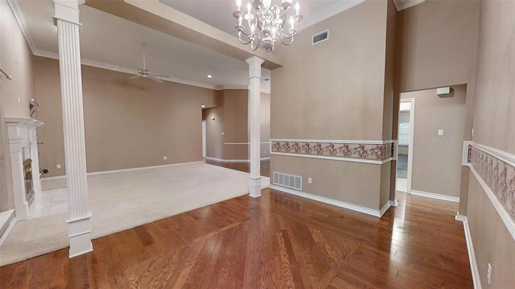 6304 Kenilworth Court
