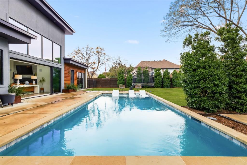 Midway Hills 4 5th Inst - Residential