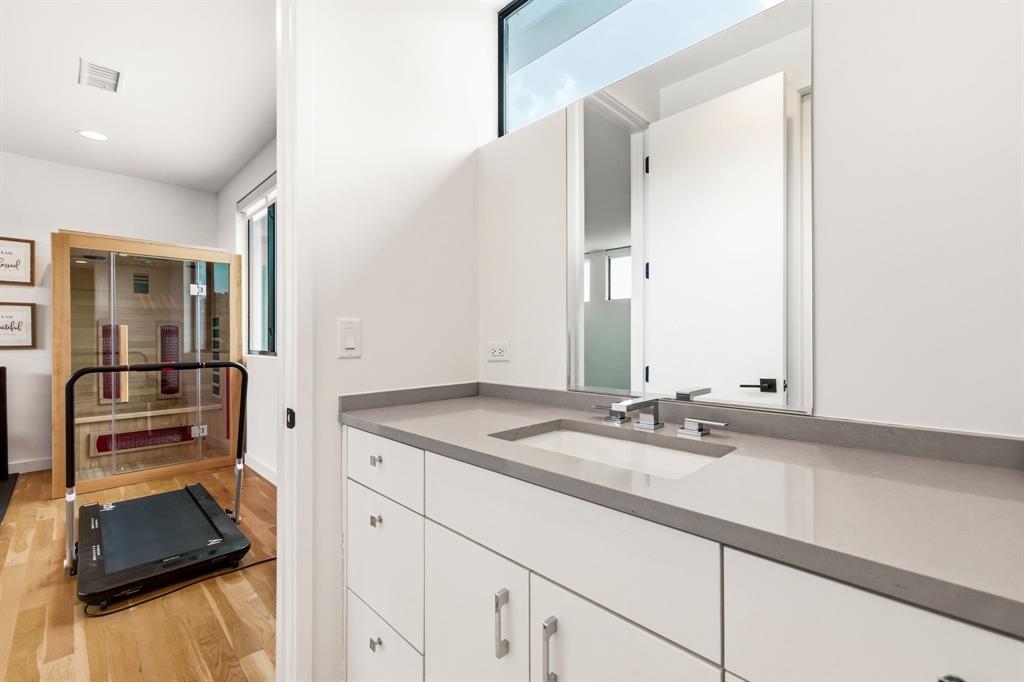 Midway Hills 4 5th Inst - Residential