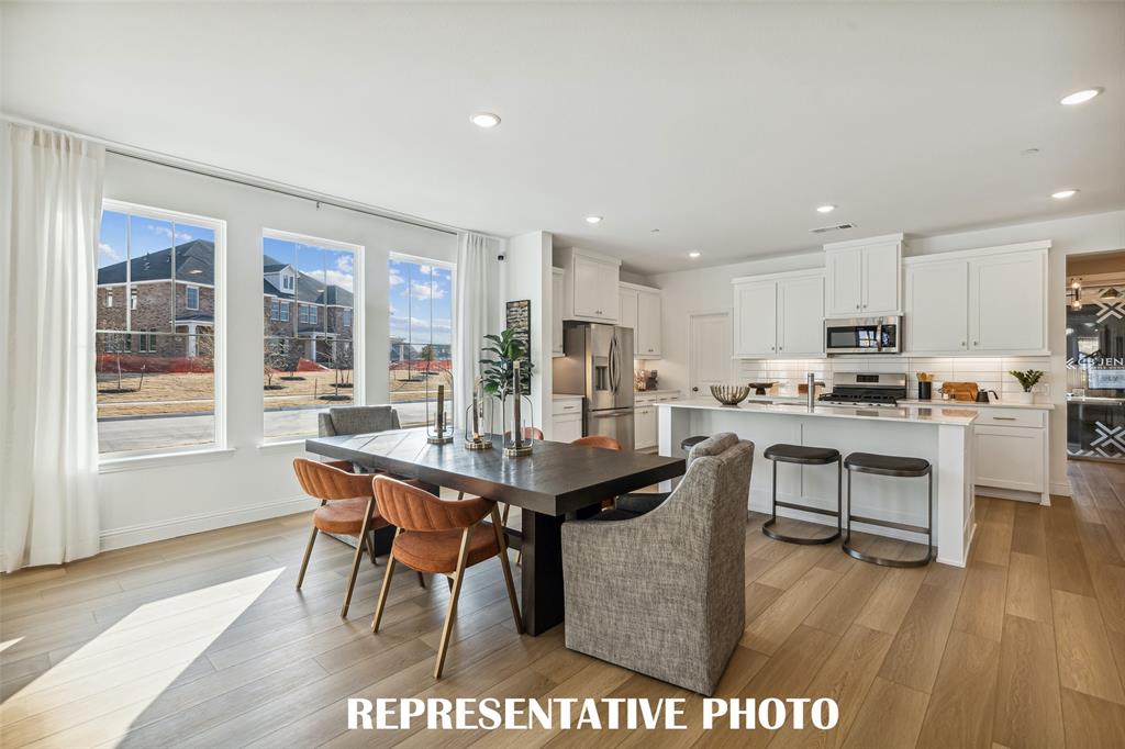 Village On Main Street Townhomes - Residential