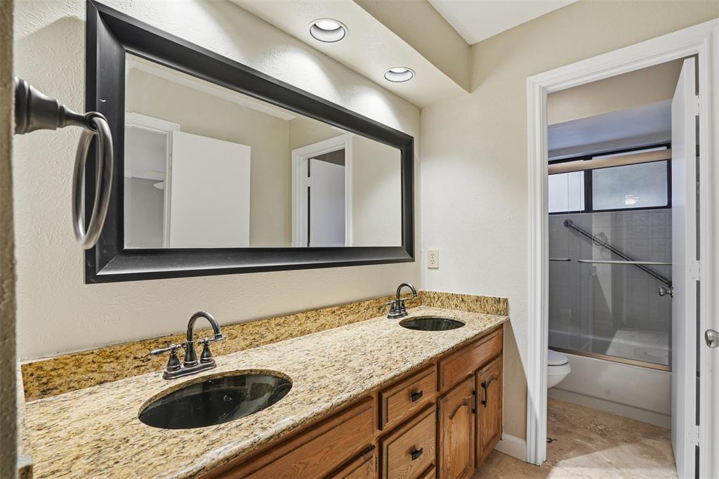 Oakridge 07 - Residential