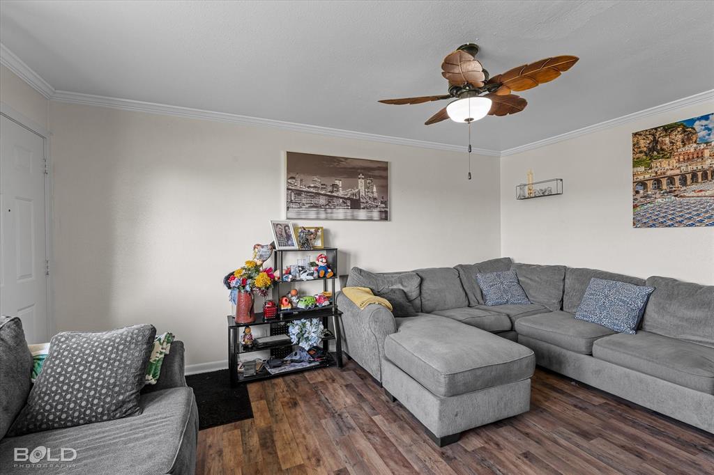 Central Park #2 - Residential