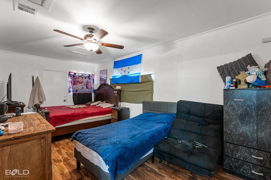 Central Park #2 - Residential