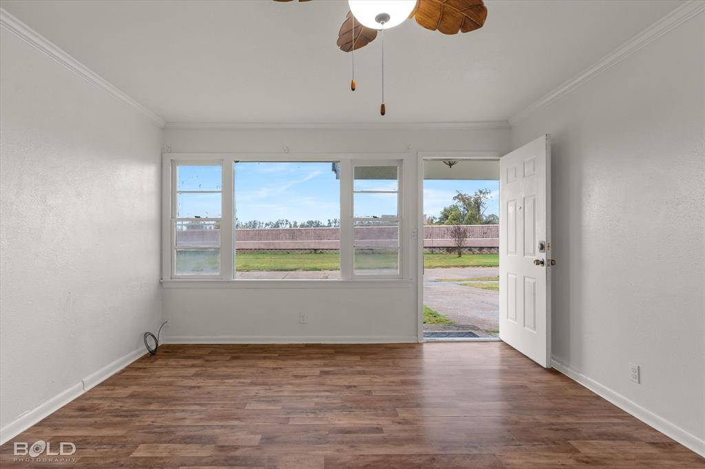 Central Park #2 - Residential