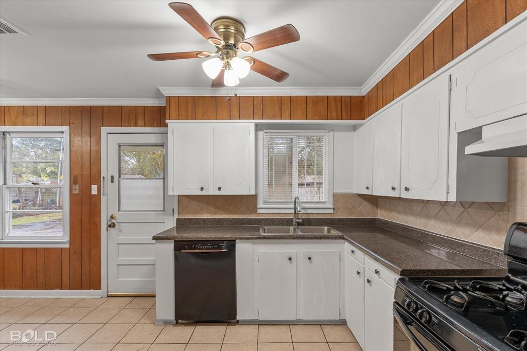 Central Park #2 - Residential