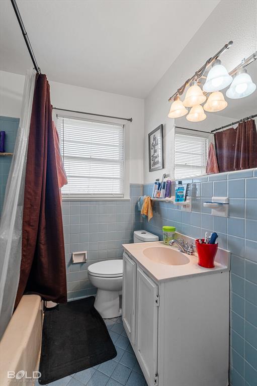 Central Park #2 - Residential