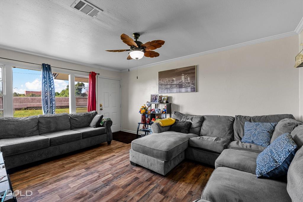 Central Park #2 - Residential