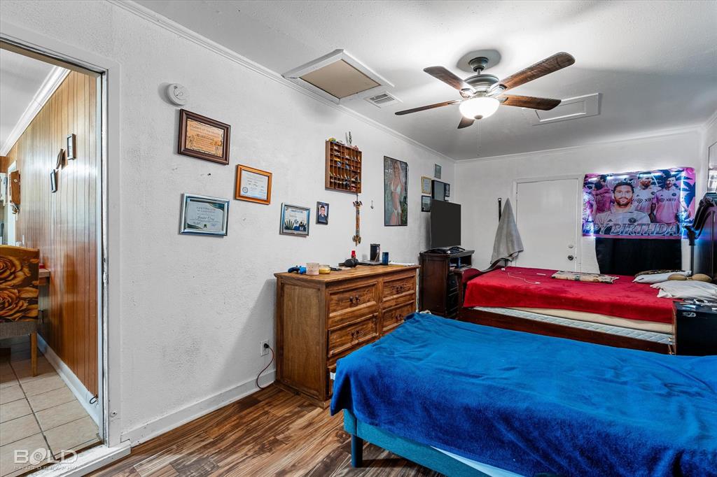 Central Park #2 - Residential