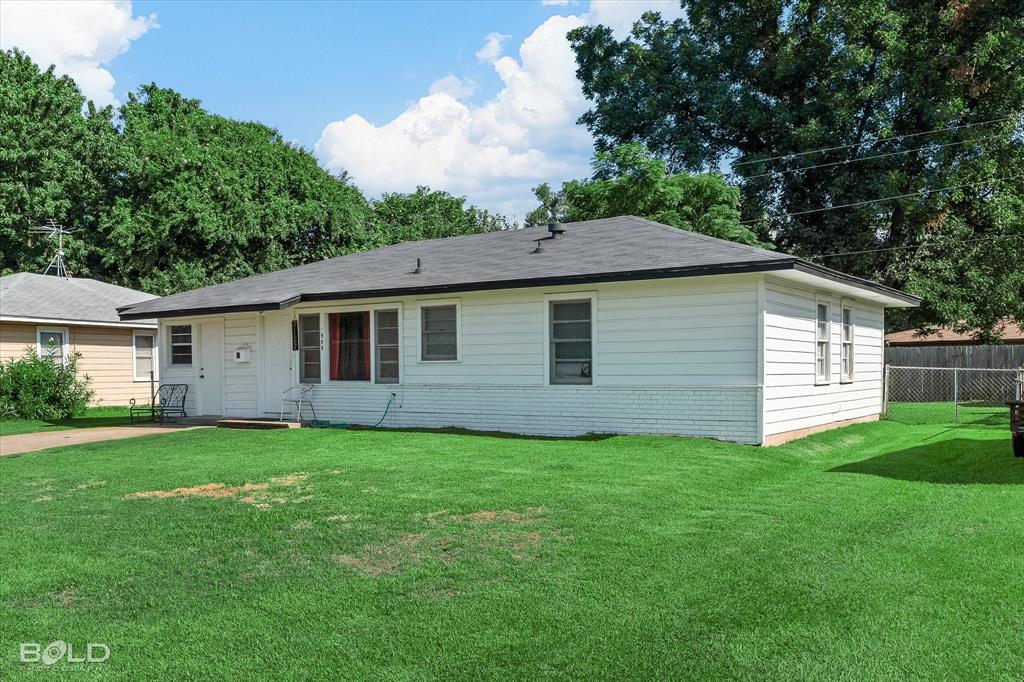 Central Park #2 - Residential