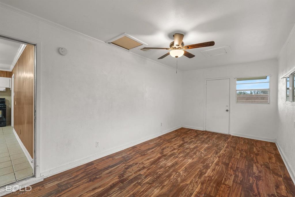 Central Park #2 - Residential