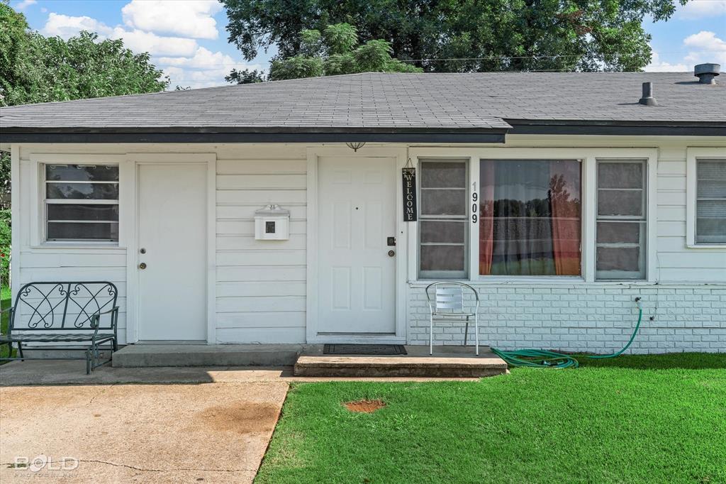 Central Park #2 - Residential