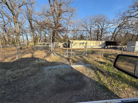 Tiny photo for 108 Mohican Trail, Mabank, TX 75156 (MLS # 21198126)