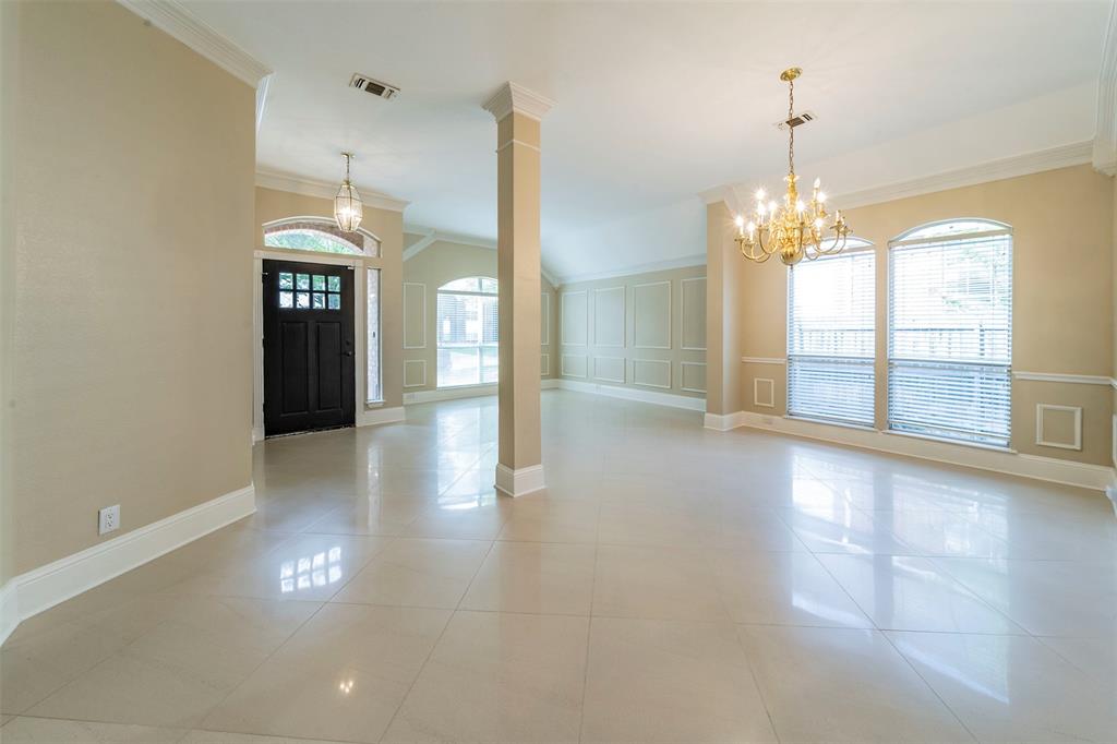 2231 Templeton Drive