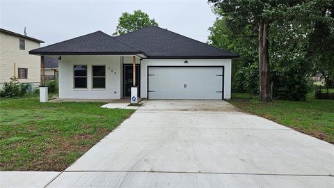 A home in Terrell