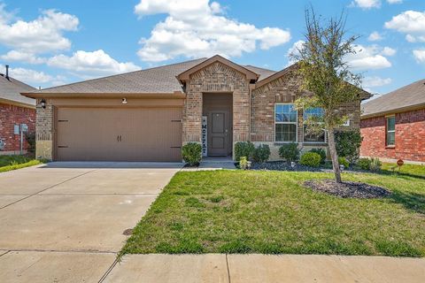 2211 Kingfisher Crandall TX 75114