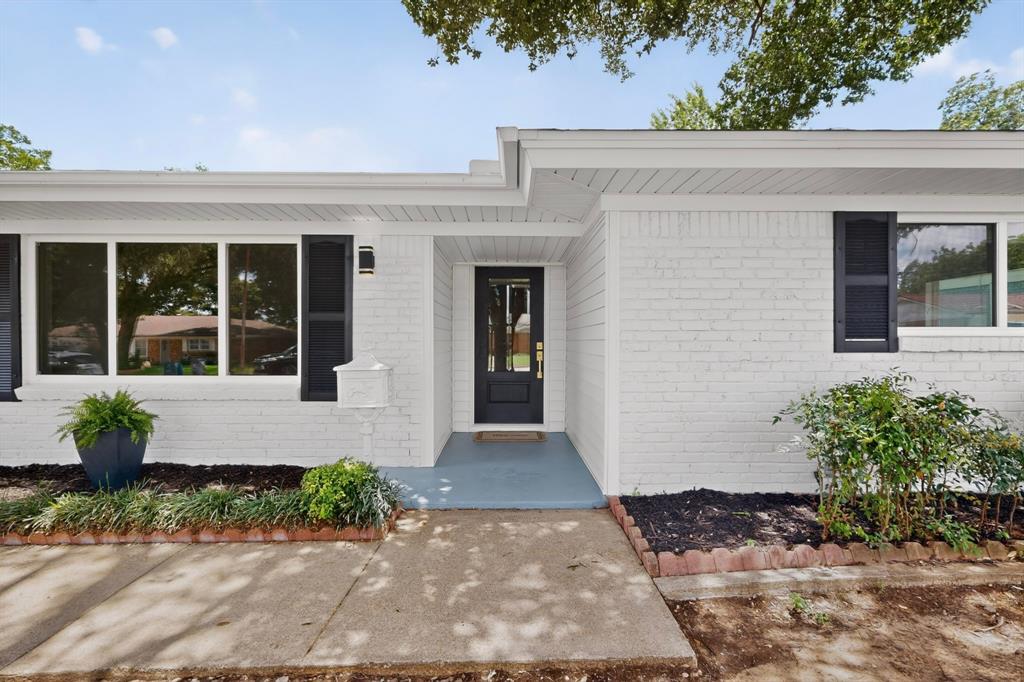 216 Bellvue Drive
