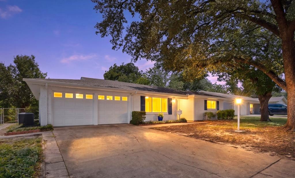 216 Bellvue Drive