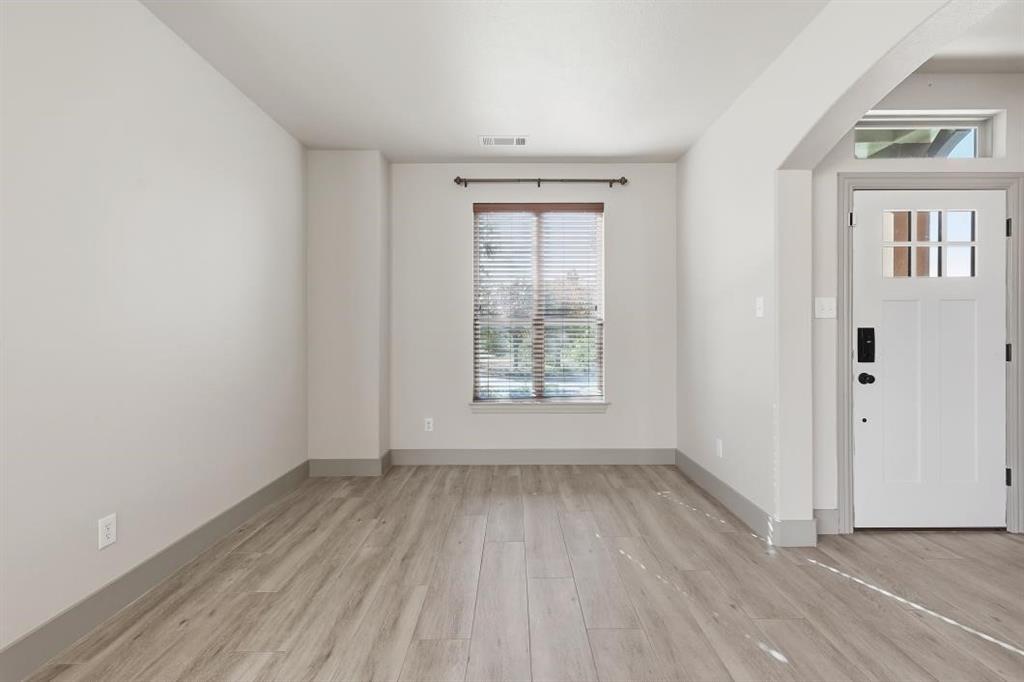 12700 Saratoga Springs Circle