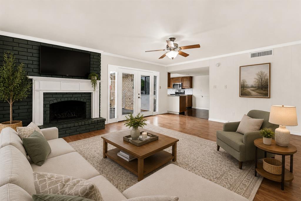 3317 Crater Lane