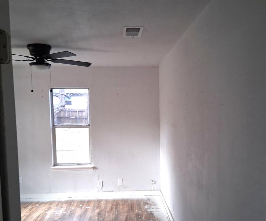 Alex Robertson Add - Residential