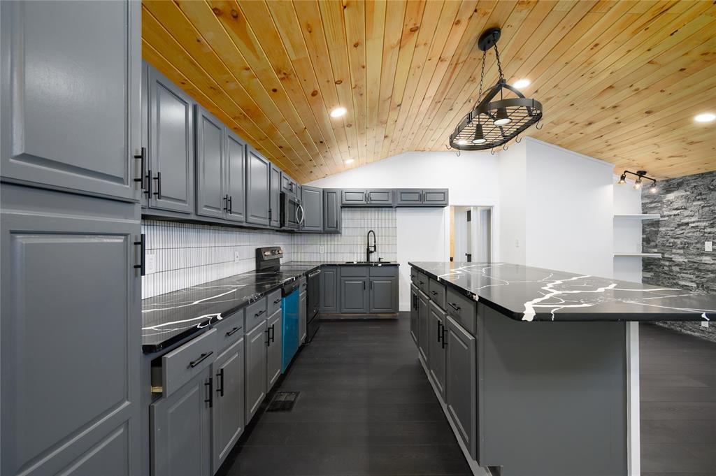 Cambridge Shores - Residential