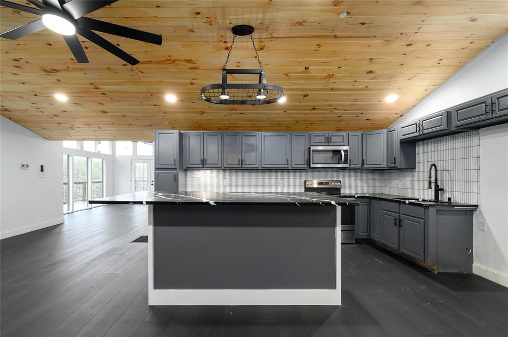 Cambridge Shores - Residential