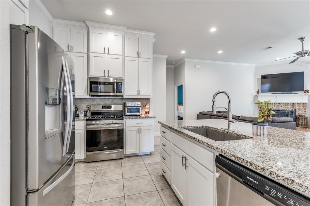 Sendera Ranch - Residential