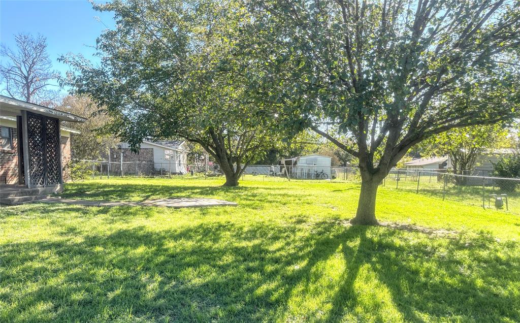 Johnson Qtr Acre - Residential