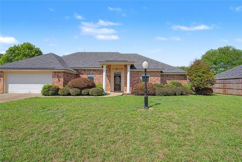 5062 Longstreet Place Bossier City LA 71112