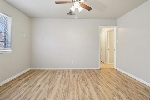 Tiny photo for 413 Glen haven Drive, Azle, TX 76020 (MLS # 21201248)