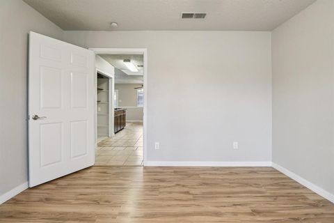 Tiny photo for 413 Glen haven Drive, Azle, TX 76020 (MLS # 21201248)