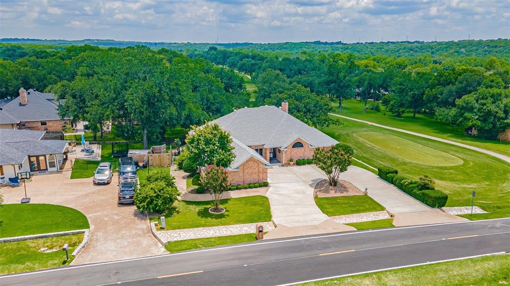 Photo of 9031 Bontura Road, Granbury, TX 76049 (MLS # 21306760)