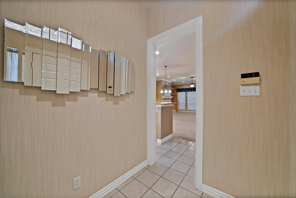 1220 Woodland Park Drive