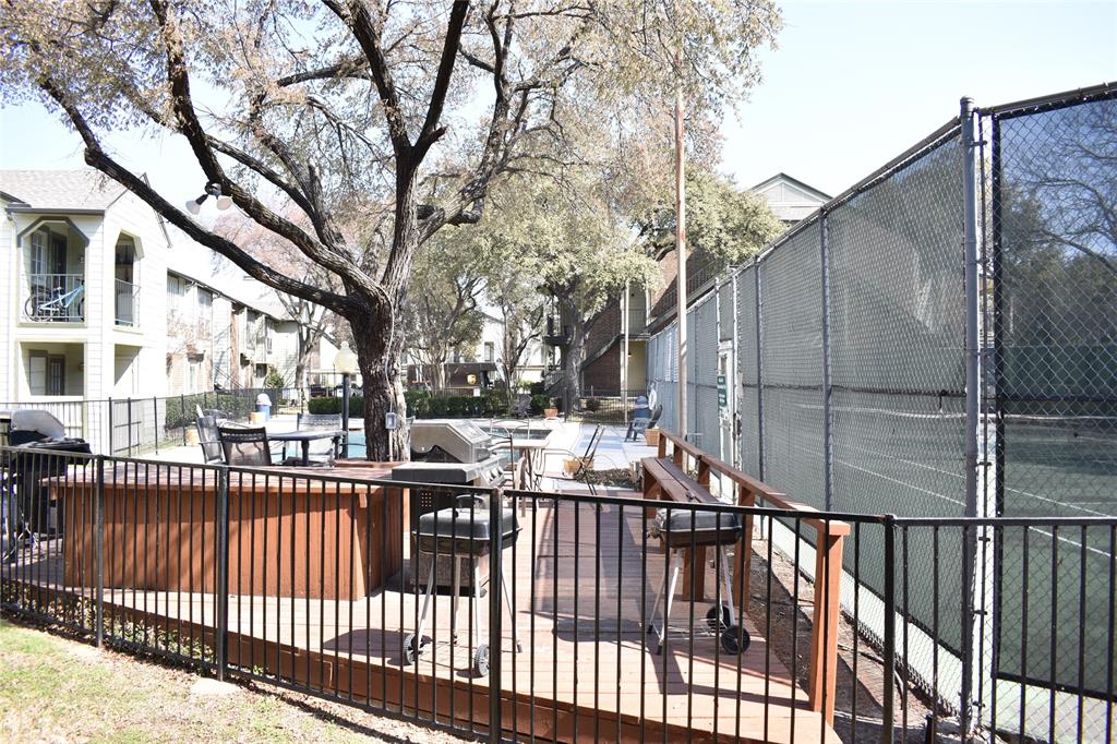 Woodhaven Condo - Residential