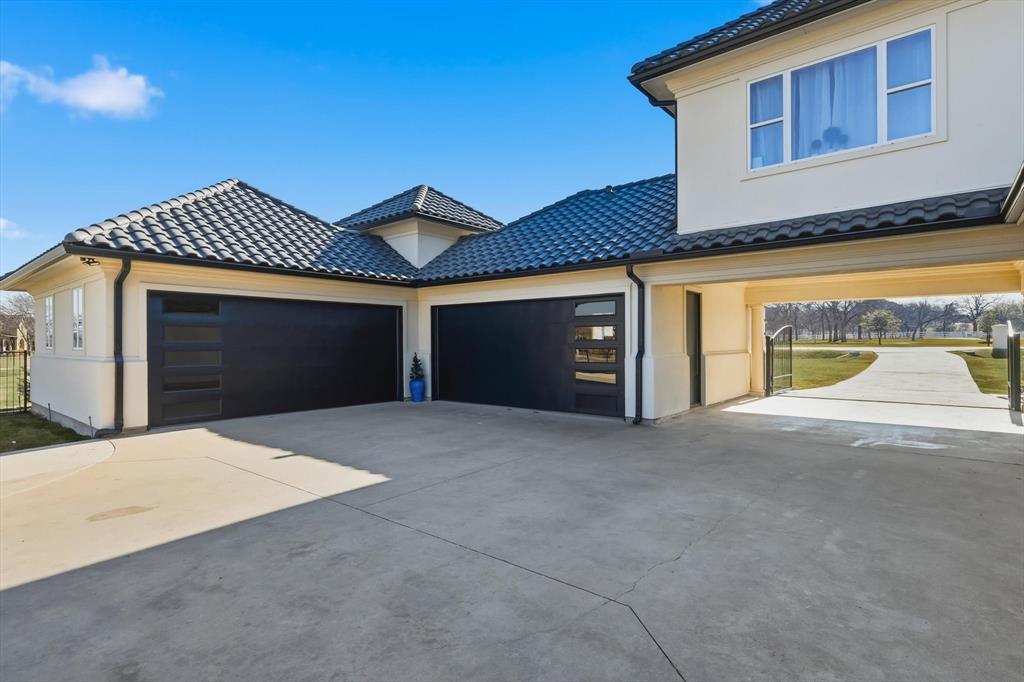 Argyle, Texas, 76226, United States, 5 Bedrooms Bedrooms, ,7 BathroomsBathrooms,Residential,Active,2037527