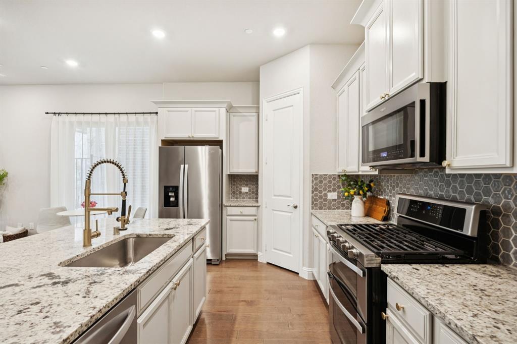 Connemara Crossing - Residential