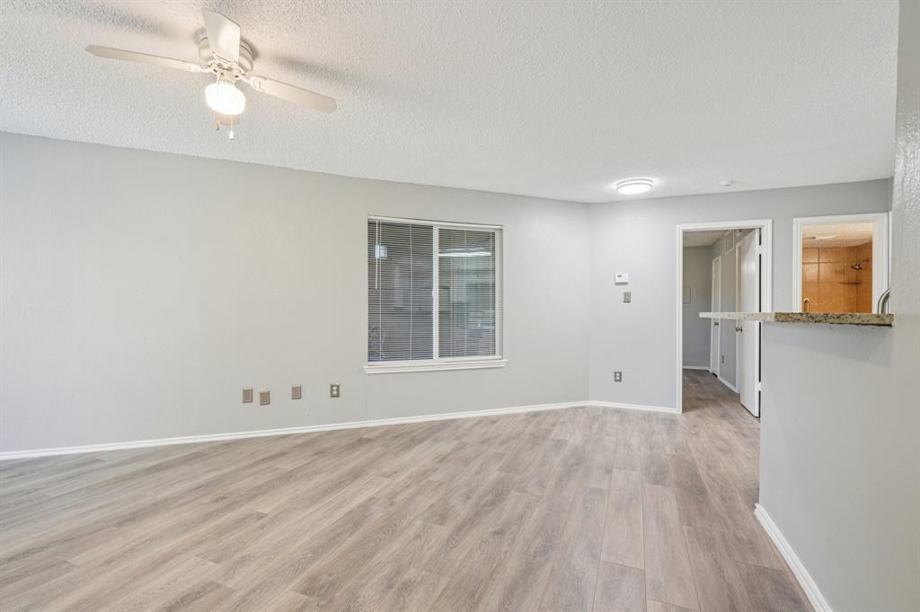 Oak Creek Condo - Residential