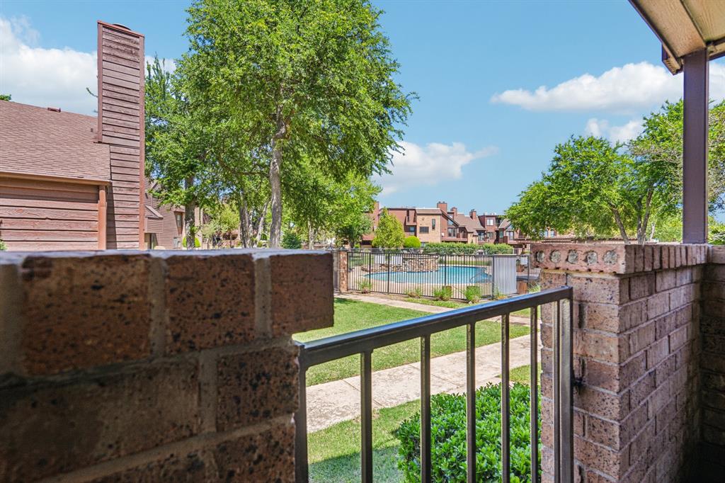 Oak Creek Condo - Residential
