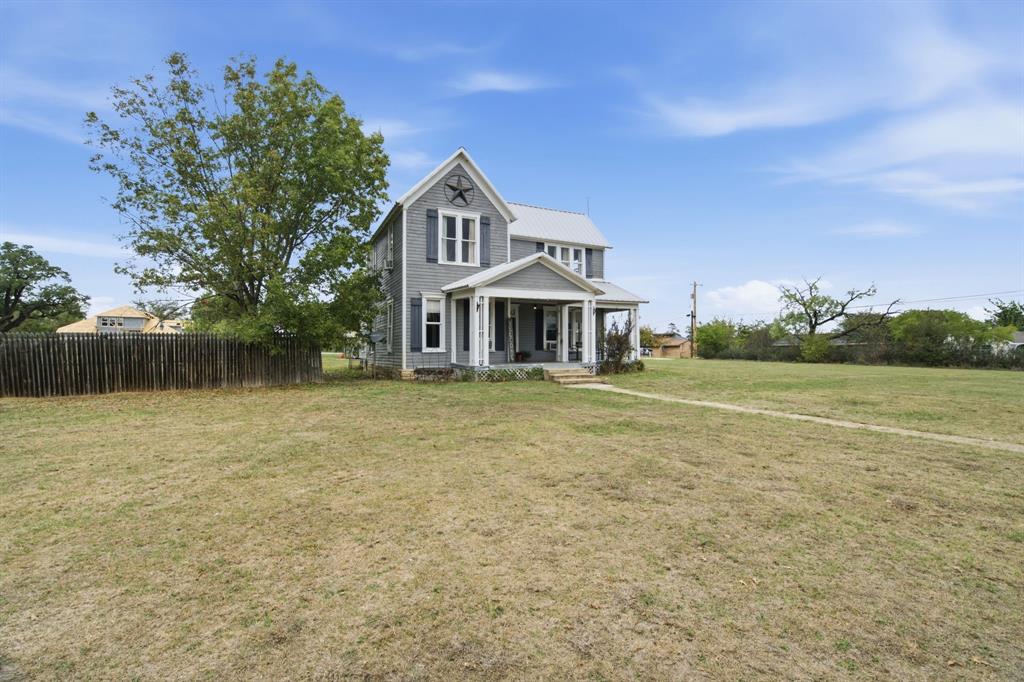 106 W North Street