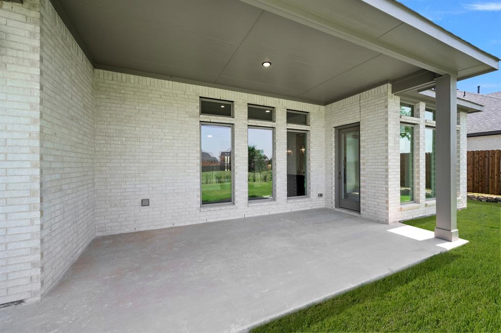 3426 Arbor Grove Trail