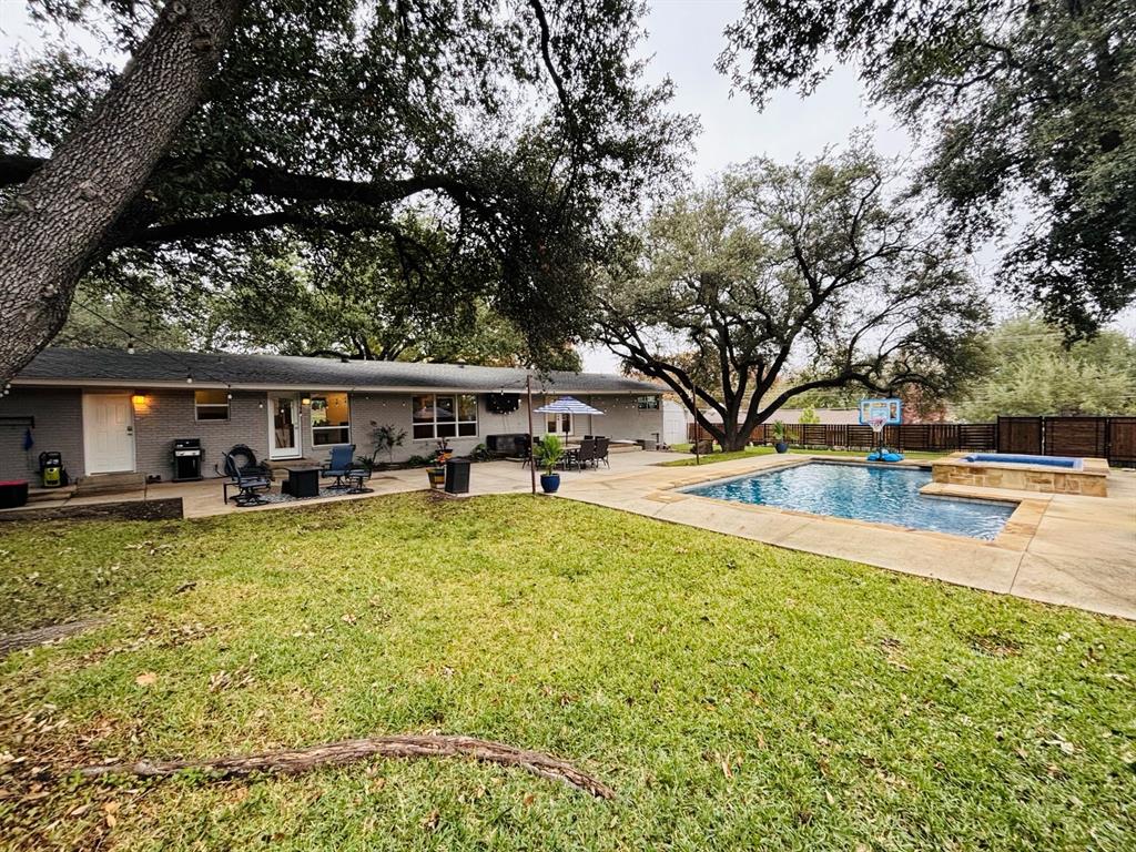 Ridglea Hills Add - Residential