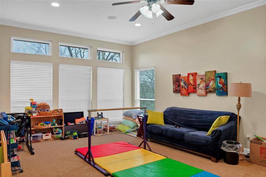 Country Living Add - Residential