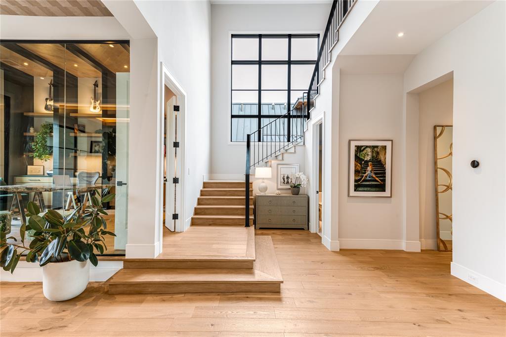 6522 Pemberton Drive