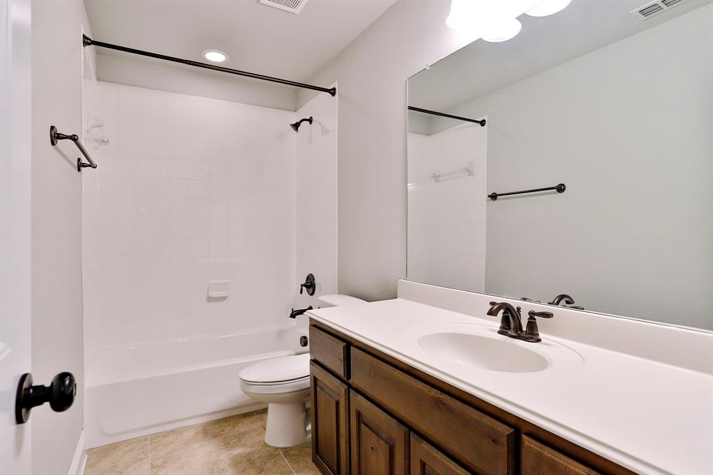 Garner East Ph B - Residential Lease